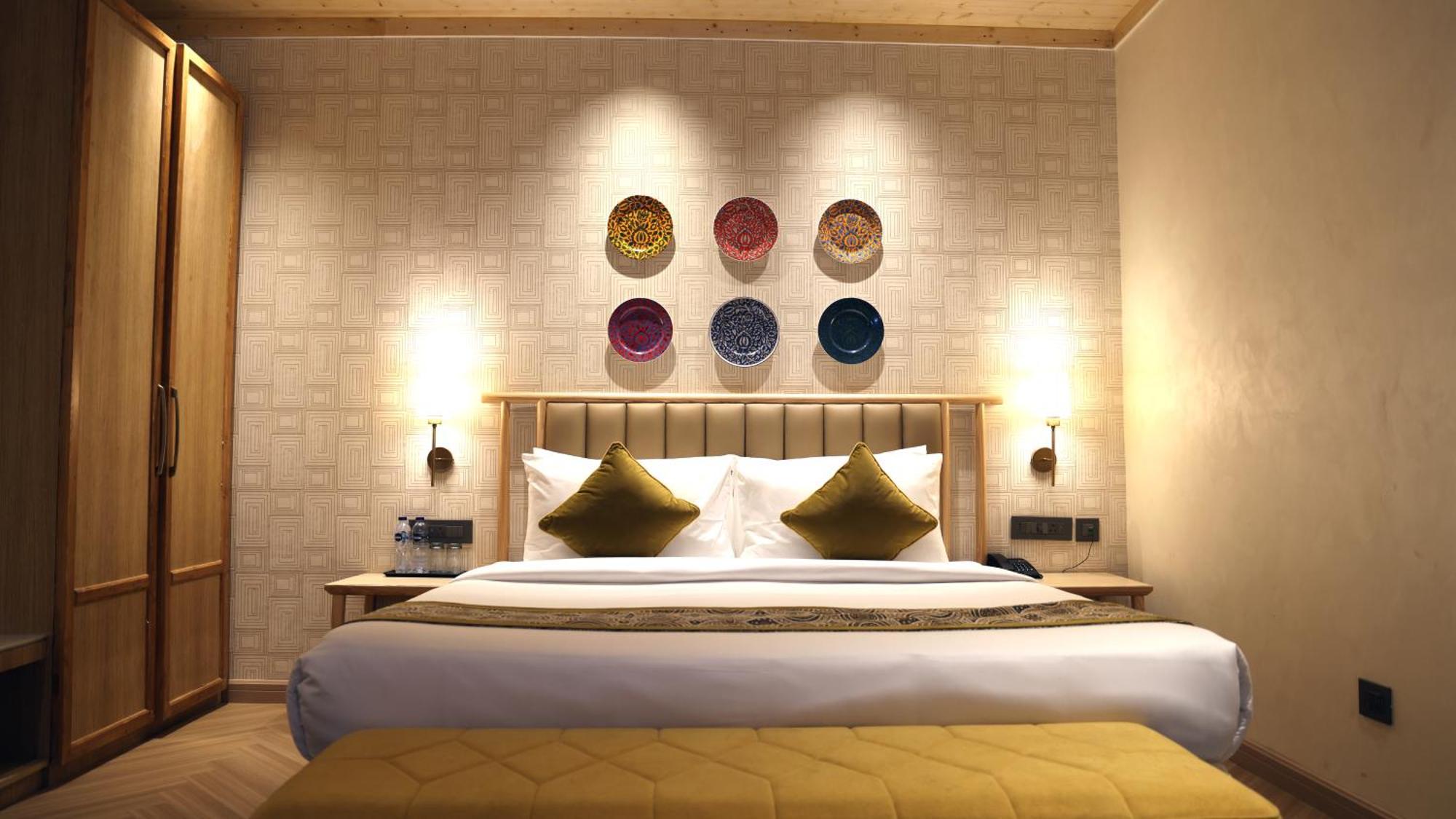 Sandoz Minerva - A Boutique Resort Mussoorie Exterior photo
